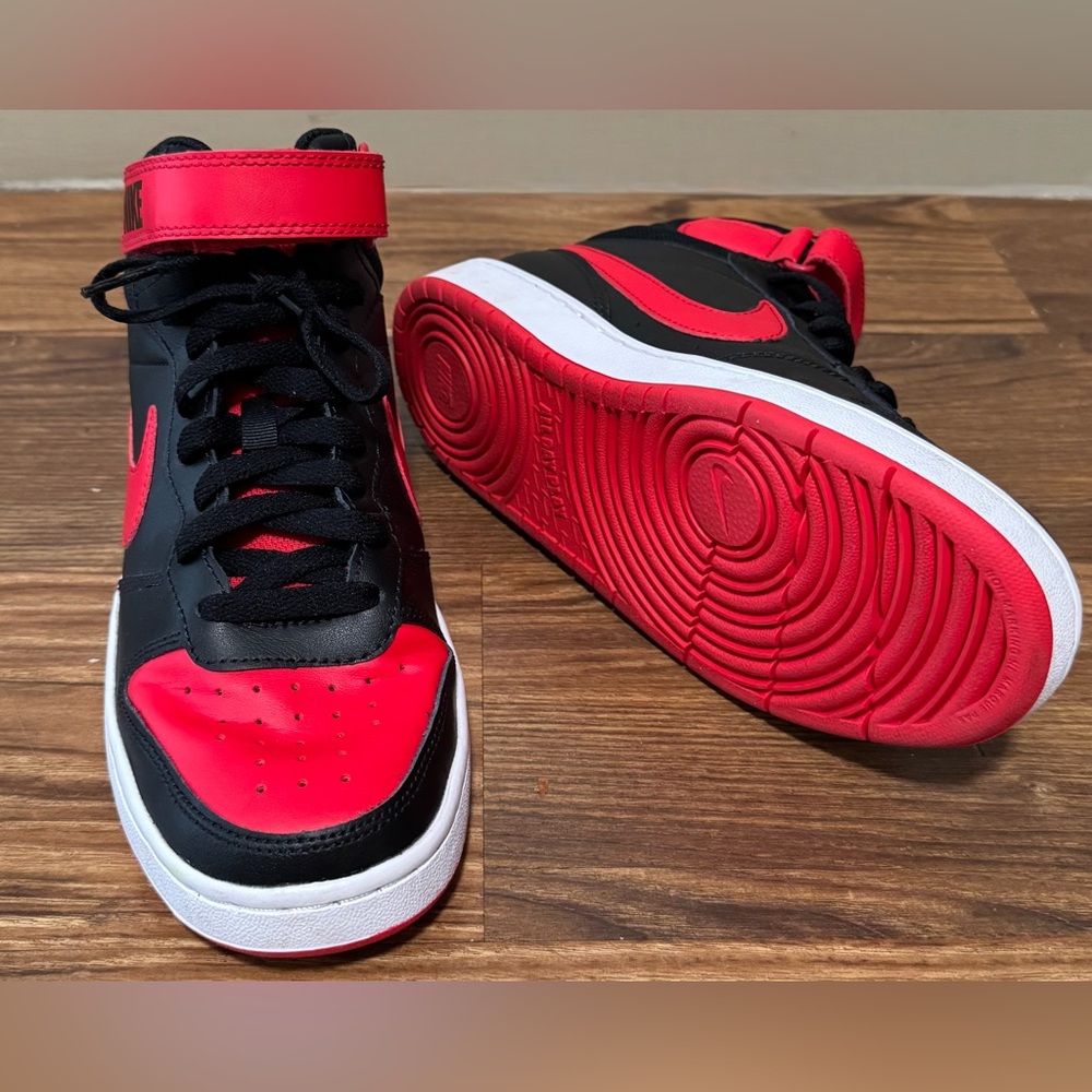 NIKE Big Kid Court Borough Mid 2 Sneakers size 7Y - Picture 5 of 9